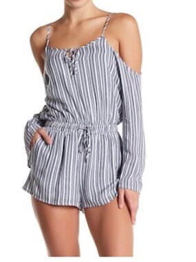 Very J Striped Cold-Shoulder Romper in Blue and White